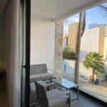Balcon con vista al exterior